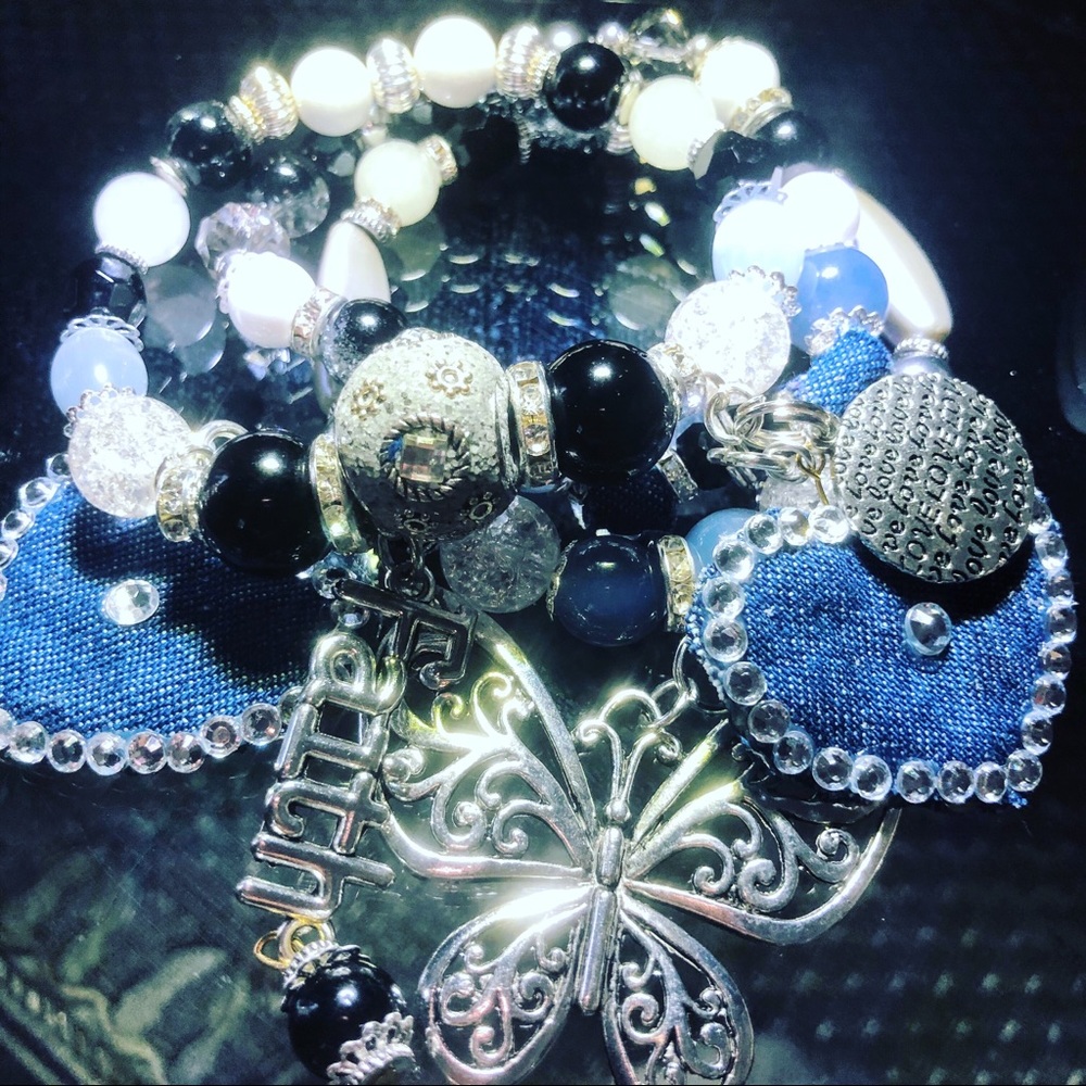 Blue jean bracelet set